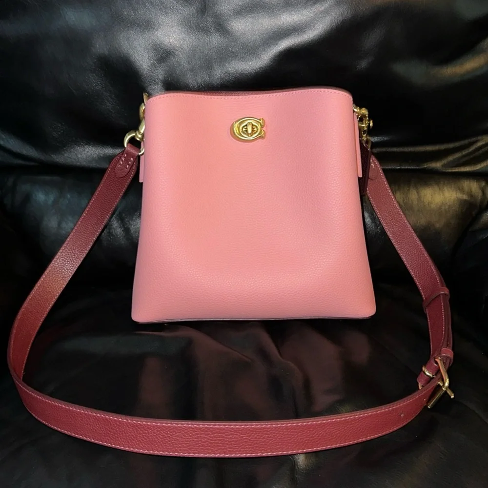 🔥🔥🔥Coach Willow Bucket Bag Pink Leather Crossbody Bag - Picture 2 of 13
